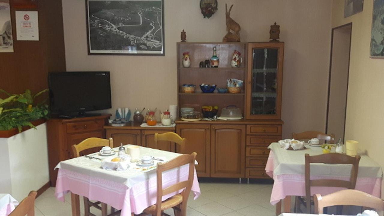 Affittacamere Entreves Ла-Тюїль Екстер'єр фото